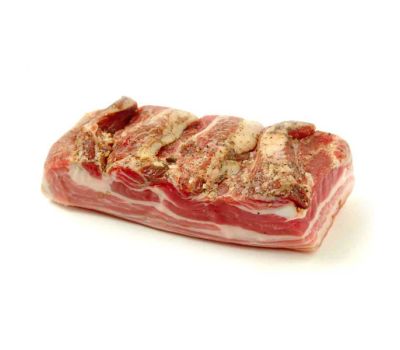 Pancetta tesa stagionata a metà