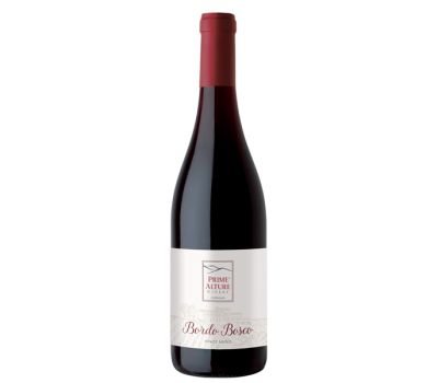 Vino pinot nero bordo del bosco igp